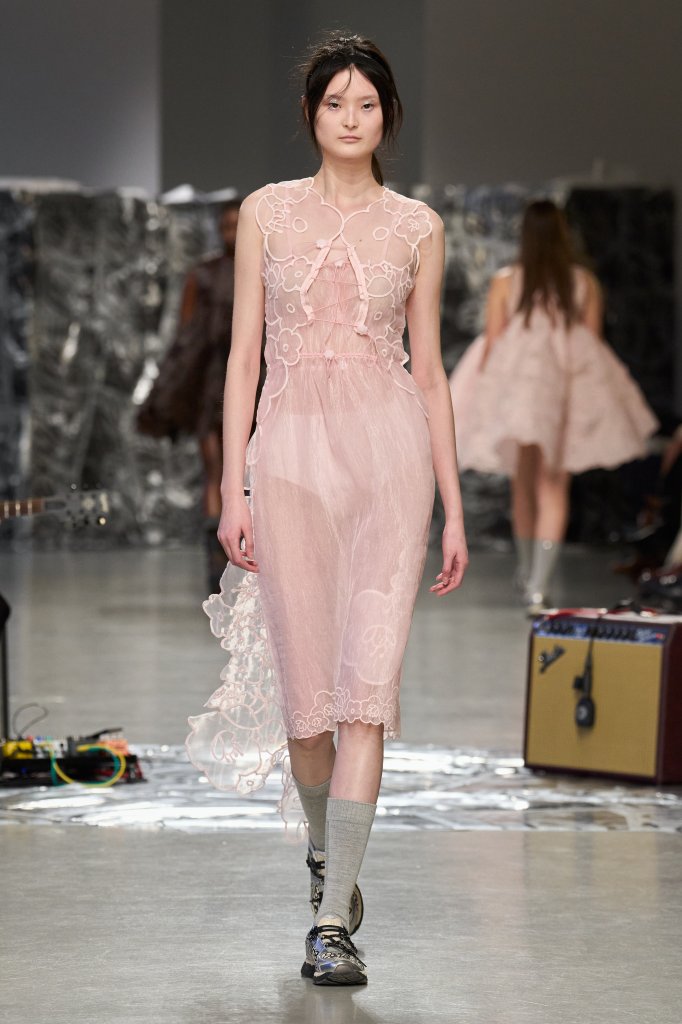 Cecilie Bahnsen 2025/26秋冬高级成衣秀 - Paris Fall 2025