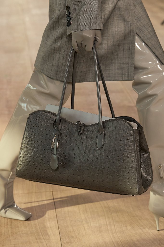 斯特拉·麦卡特尼 Stella McCartney 2025/26秋冬高级成衣秀(细节) - Paris Fall 2025