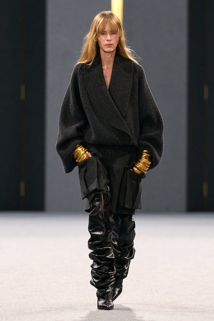 巴尔曼 Balmain 2025/26秋冬高级成衣秀 - Paris Fall 2025