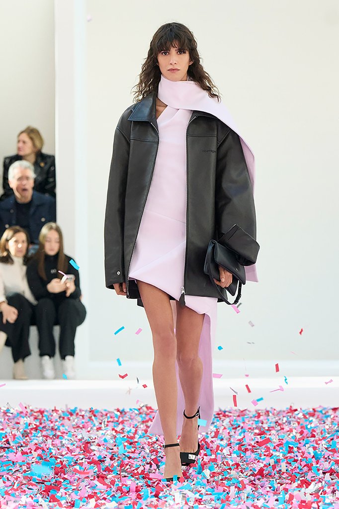 Courrèges 2025/26秋冬高级成衣秀 - Paris Fall 2025