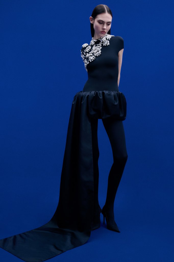 David Koma 2025/26秋冬高级成衣Lookbook