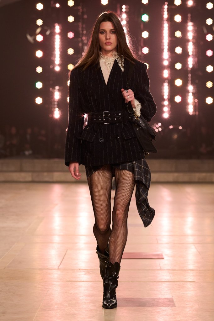 伊莎贝尔·玛兰 Isabel Marant 2025/26秋冬高级成衣秀 - Paris Fall 2025