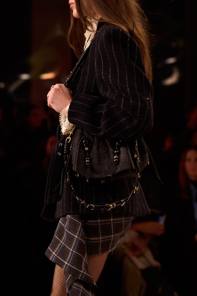 伊莎贝尔·玛兰 Isabel Marant 2025/26秋冬高级成衣秀(细节) - Paris Fall 2025