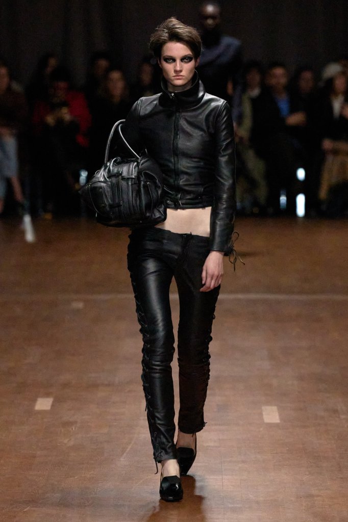 Hodakova 2025/26秋冬高级成衣秀 - Paris Fall 2025