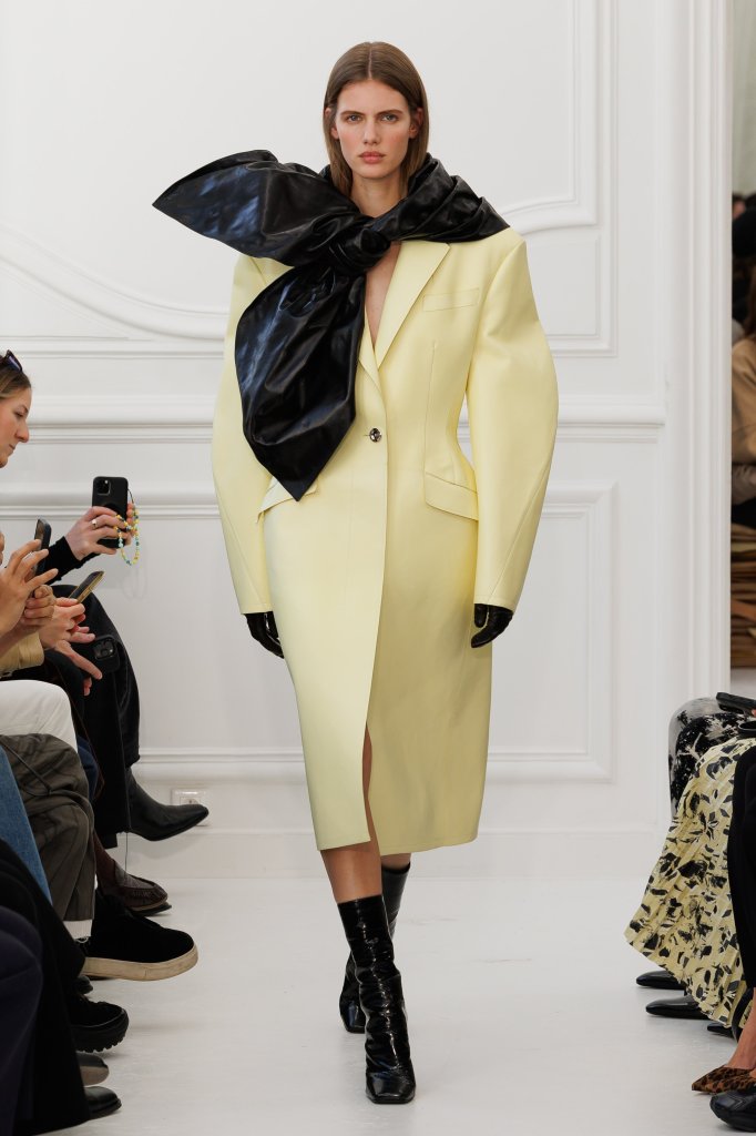 纪梵希 Givenchy 2025/26秋冬高级成衣秀 - Paris Fall 2025