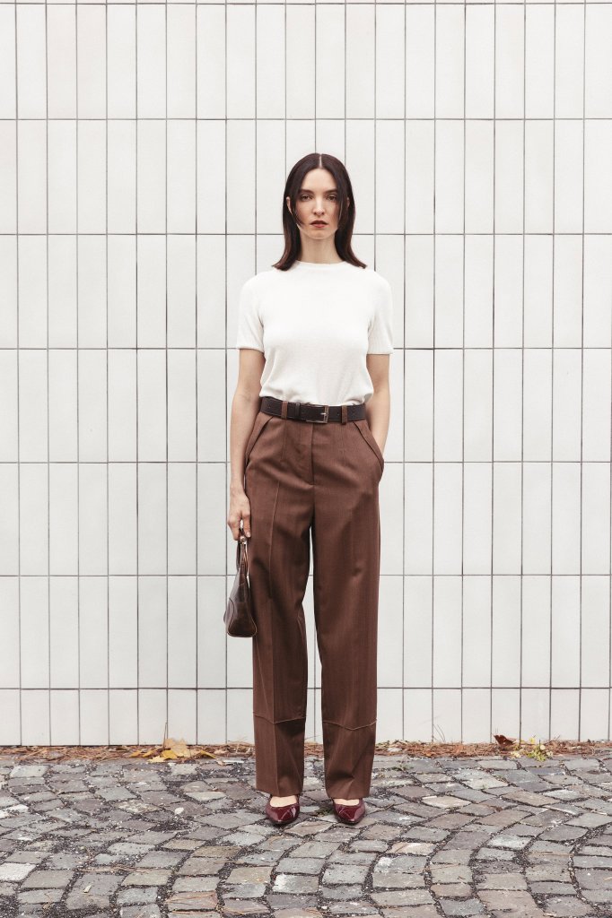 Nehera 2025/26秋冬高级成衣Lookbook
