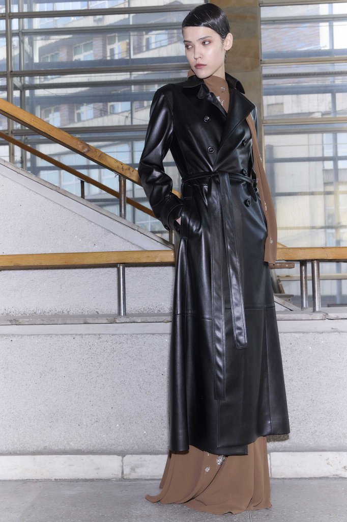 Anna October 2025/26秋冬高级成衣Lookbook
