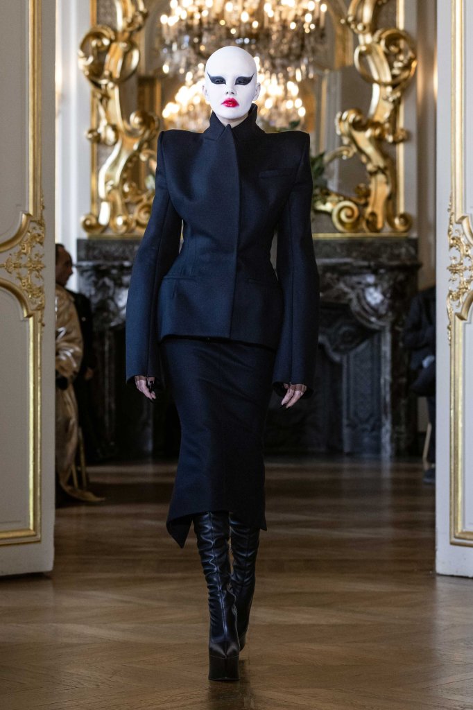 Matières Fécales 2025/26秋冬高级成衣秀 - Paris Fall 2025