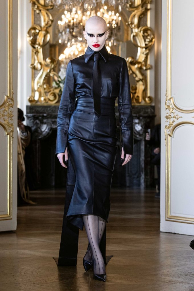 Matières Fécales 2025/26秋冬高级成衣秀 - Paris Fall 2025