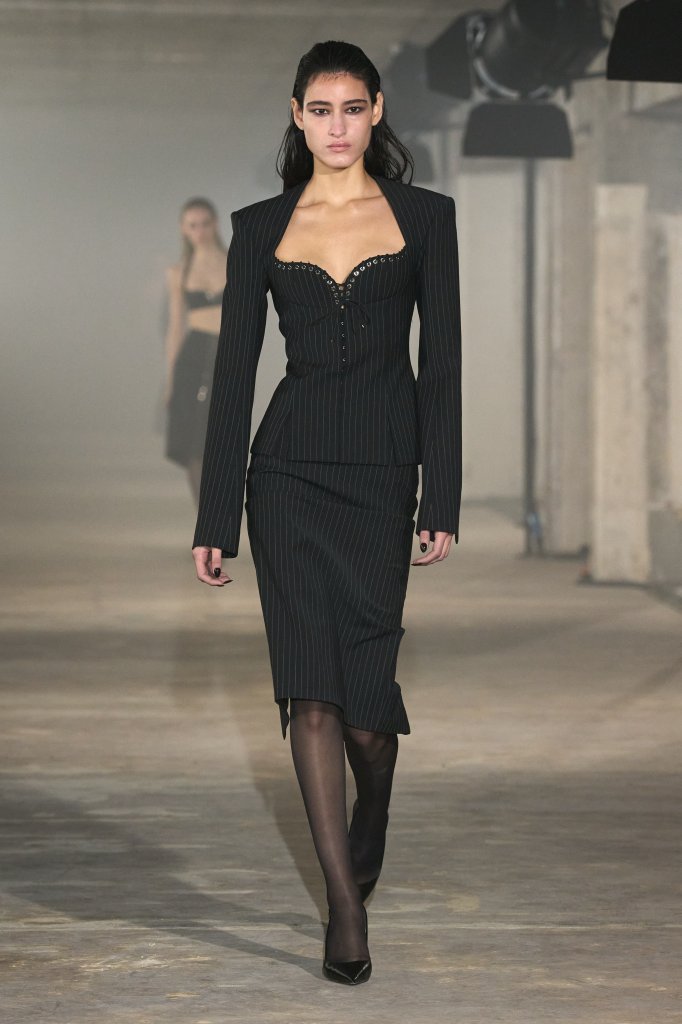 Ludovic de Saint Sernin 2025/26秋冬高级成衣秀 - Paris Fall 2025