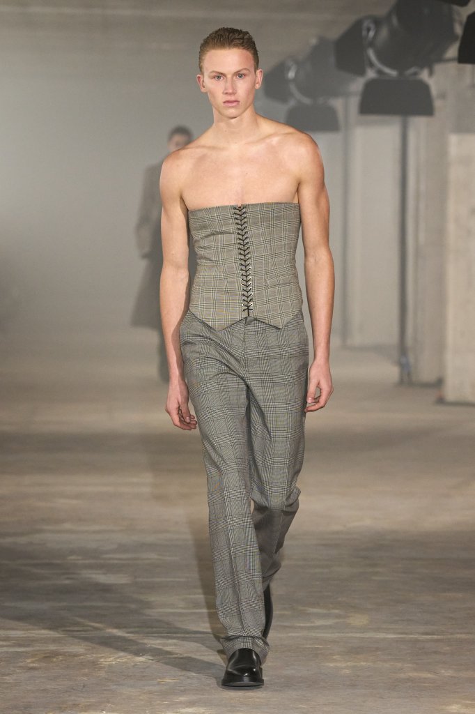 Ludovic de Saint Sernin 2025/26秋冬高级成衣秀 - Paris Fall 2025