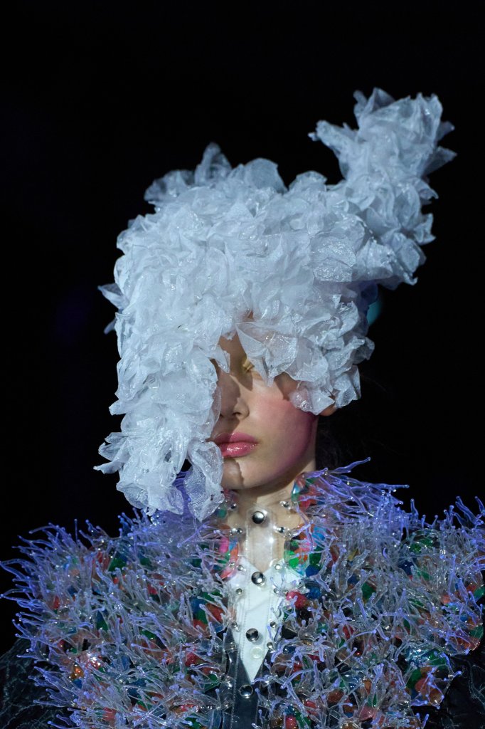 Noir Kei Ninomiya 2025/26秋冬高级成衣秀(细节) - Paris Fall 2025