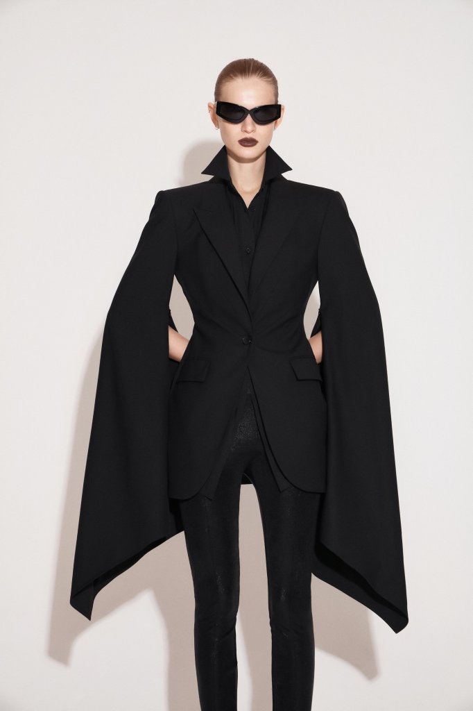 Annakiki 2025/26秋冬高级成衣Lookbook