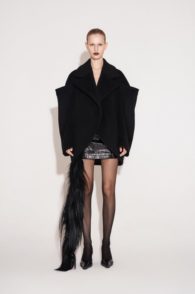 Annakiki 2025/26秋冬高级成衣Lookbook