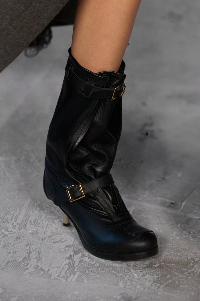 Sacai 2025/26秋冬高级成衣秀(细节) - Paris Fall 2025