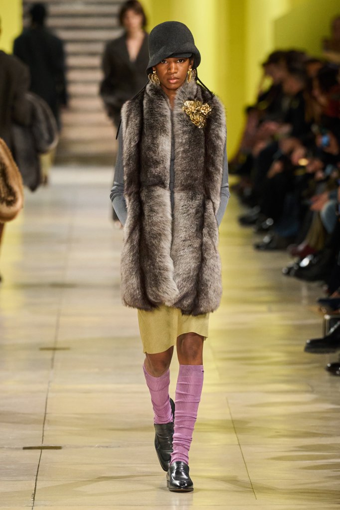缪缪 Miu Miu 2025/26秋冬高级成衣秀 - Paris Fall 2025