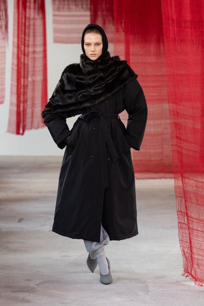 Magda Butrym 2025/26秋冬高级成衣秀 - Paris Fall 2025