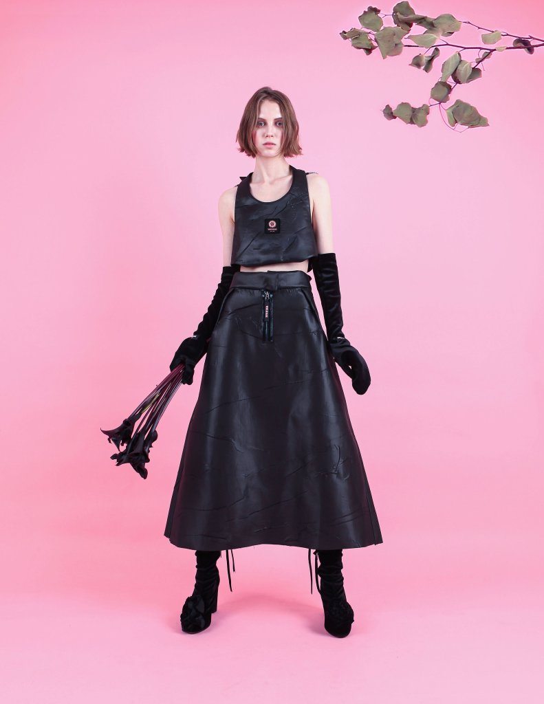 Moon Chang 2021/22秋冬 Venus in Black 高级成衣Lookbook
