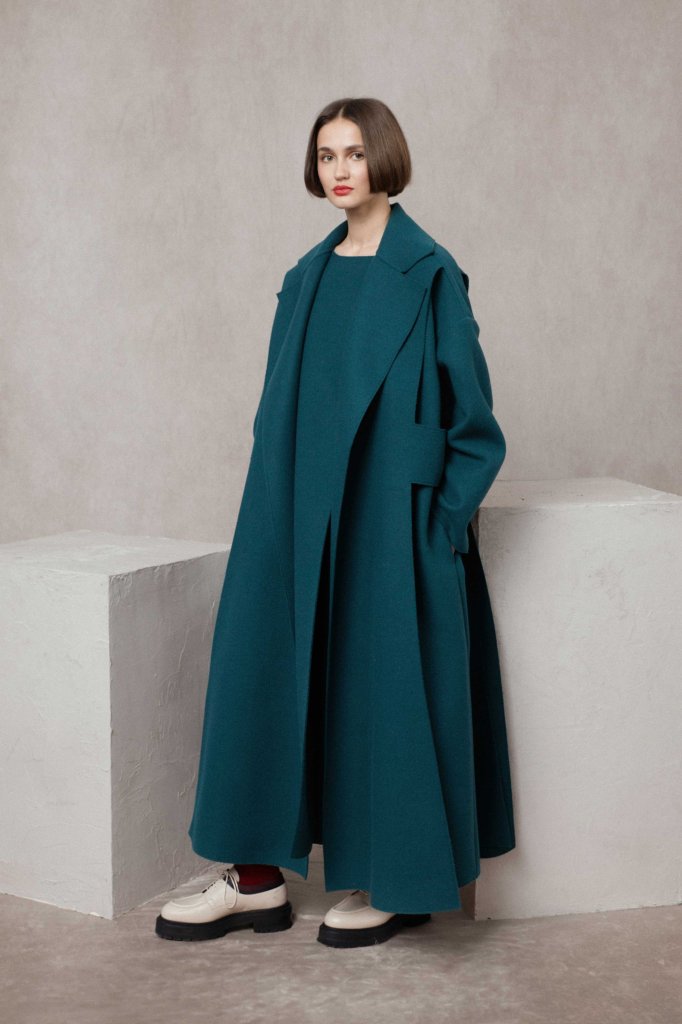 梅森·拉比·卡弗鲁兹 Maison Rabih Kayrouz 2025/26秋冬高级成衣Lookbook