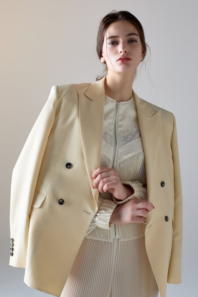 Rawtus 2025/26秋冬女装Lookbook