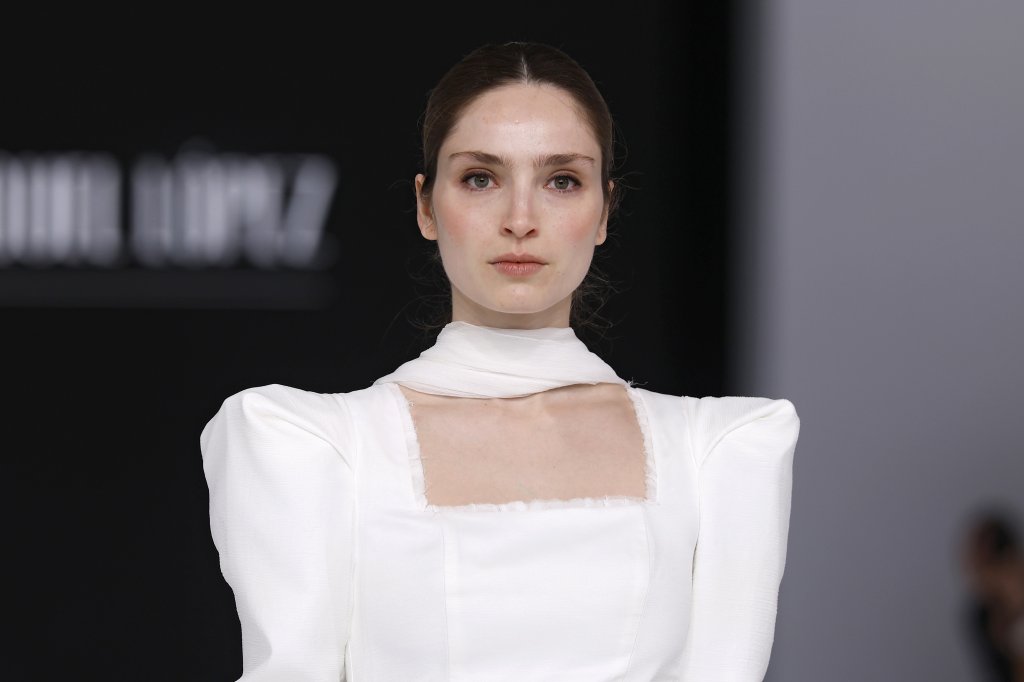 Raquel López 2026春夏婚纱礼服秀 - Barcelona Bridal 2026