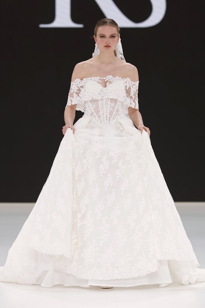Ricca Sposa & Yuliia Lobachóva Couture 2026春夏婚纱礼服秀 - Barcelona Bridal 2026