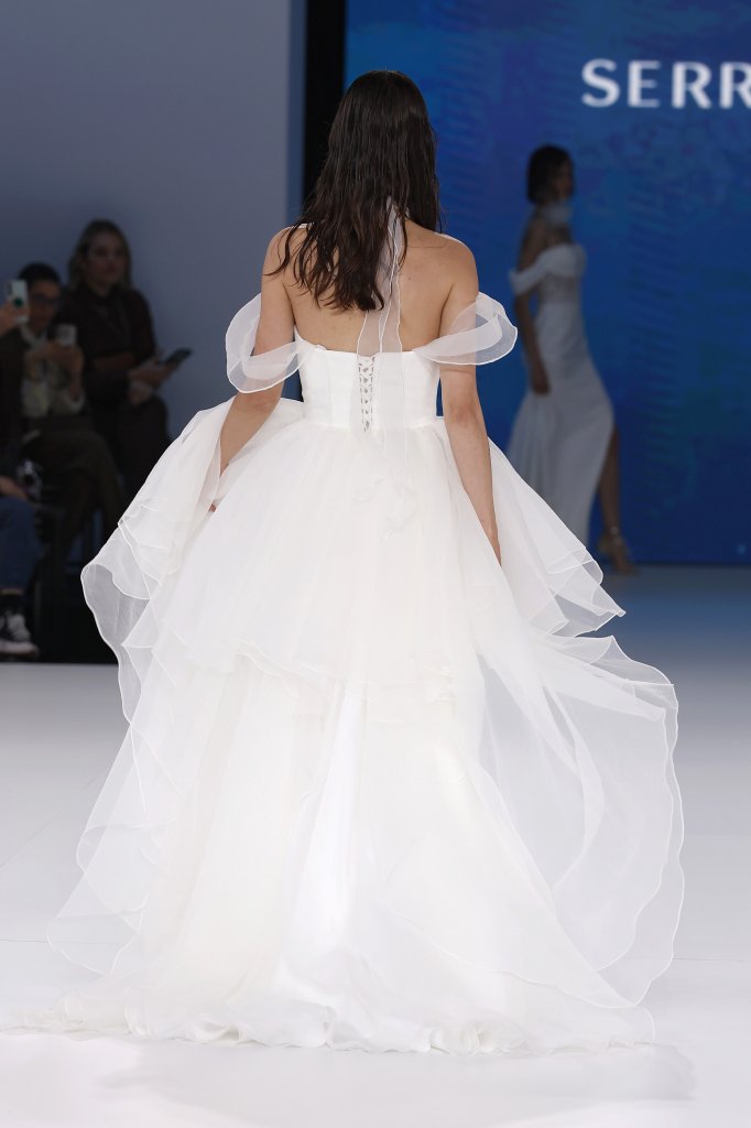 Studio Serravalle 2026春夏婚纱礼服秀 - Barcelona Bridal 2026