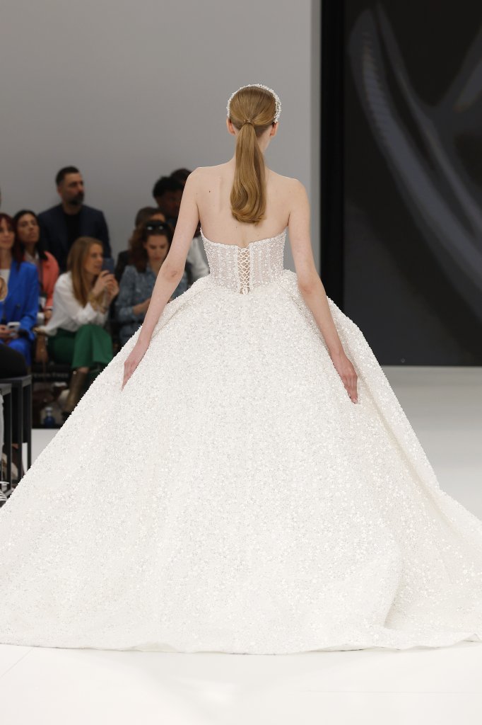 Sima Couture 2026春夏婚纱礼服秀 - Barcelona Bridal 2026