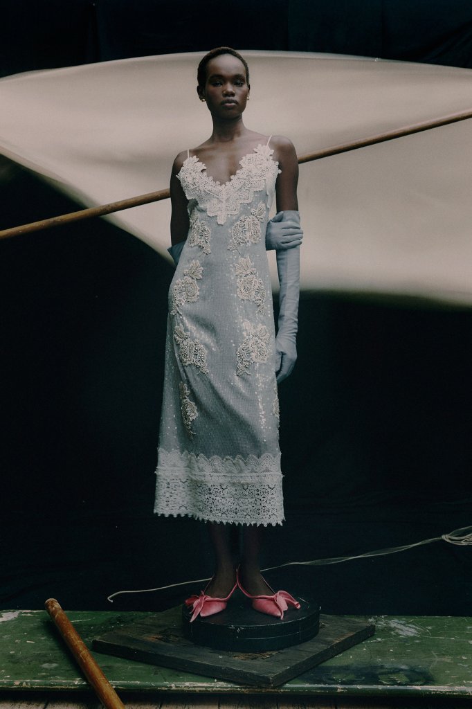艾尔丹姆 Erdem 2026早春度假系列Lookbook