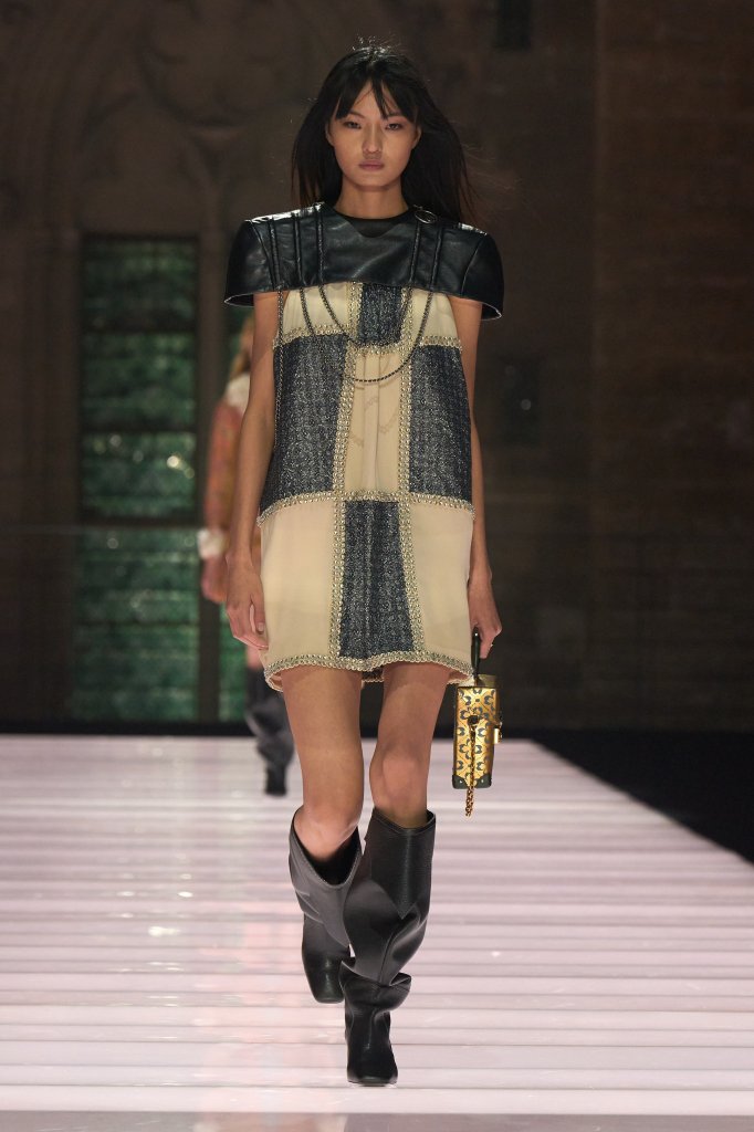 路易·威登 Louis Vuitton 2026早春度假系列发布秀