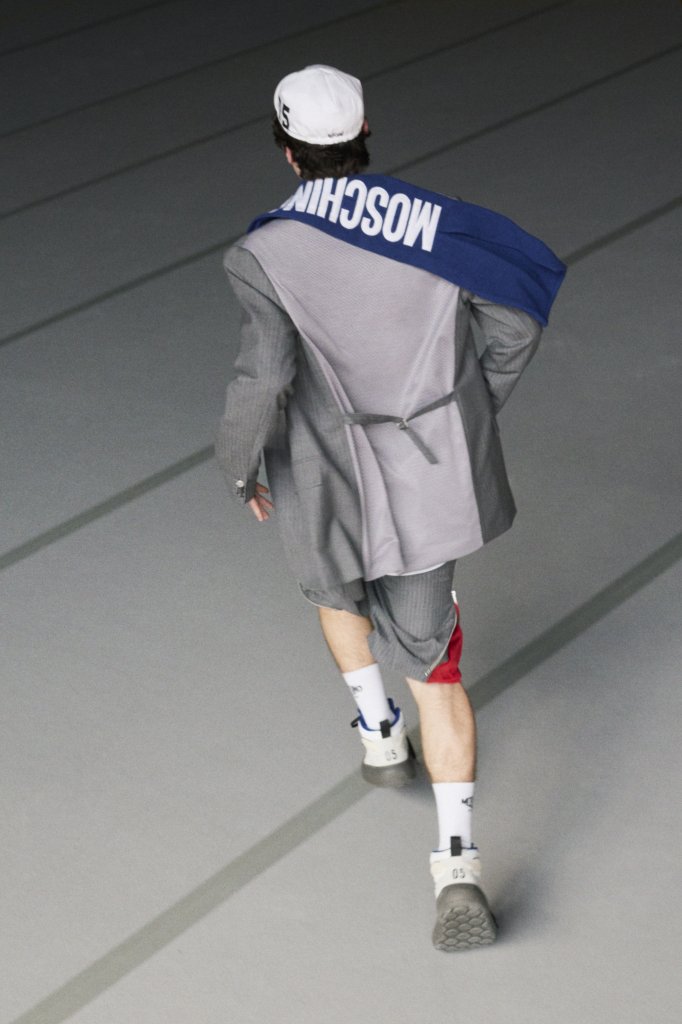 莫斯奇诺 Moschino 2026早春度假系列Lookbook