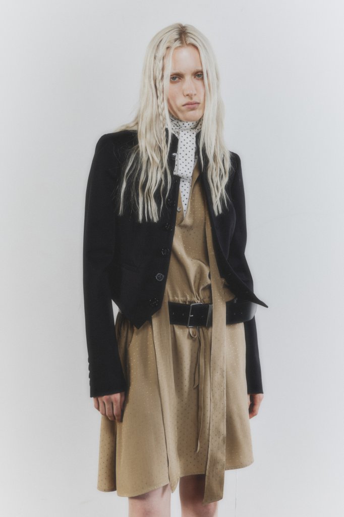 安·迪穆拉米斯特 Ann Demeulemeester 2026早春度假系列Lookbook