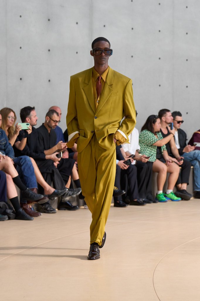 圣罗兰 Saint Laurent 2026春夏男装秀 - Paris Spring 2026