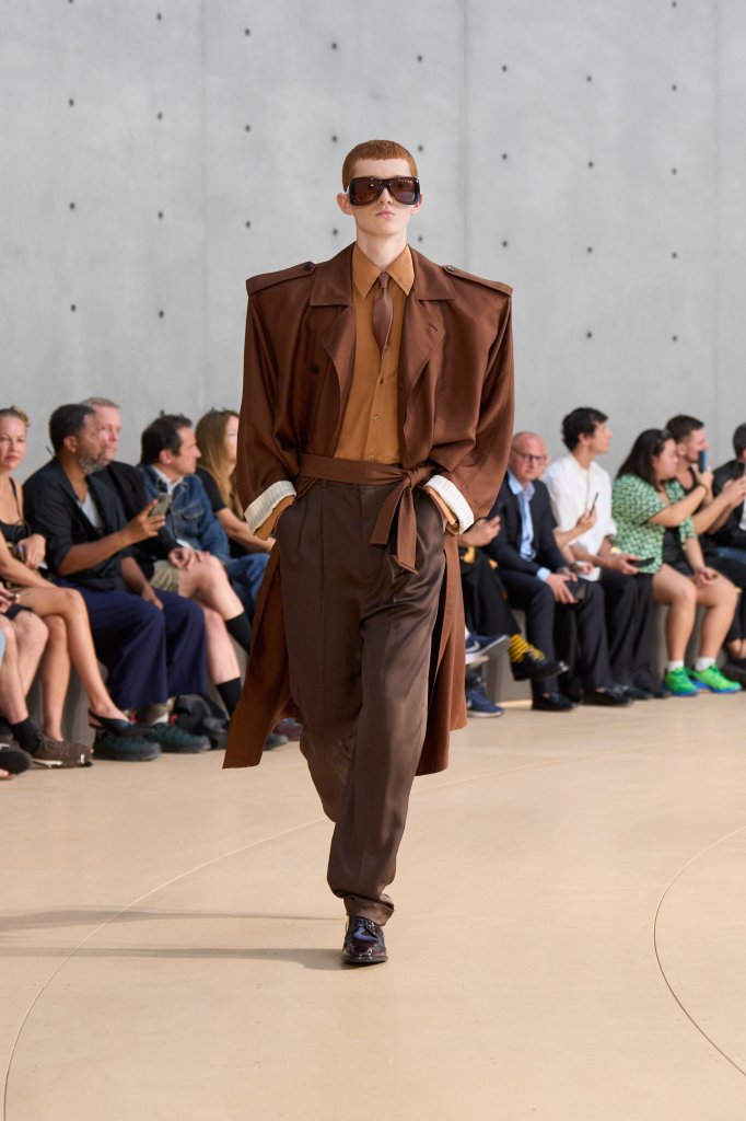 圣罗兰 Saint Laurent 2026春夏男装秀 - Paris Spring 2026