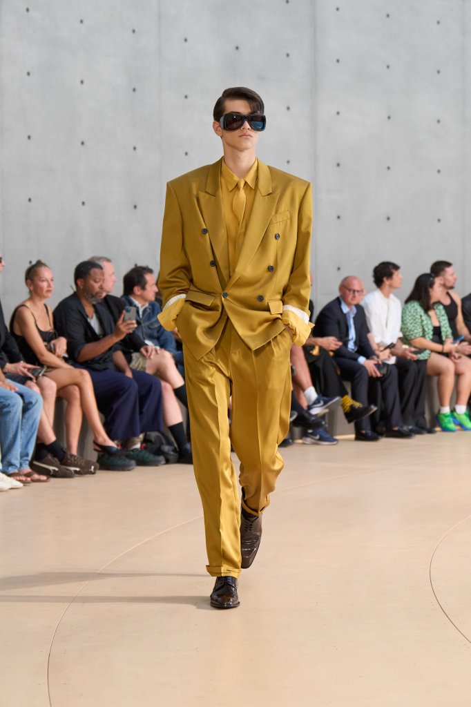 圣罗兰 Saint Laurent 2026春夏男装秀 - Paris Spring 2026