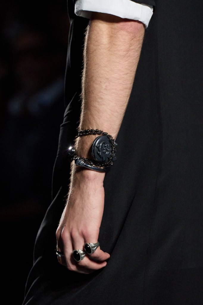 山本耀司 Yohji Yamamoto 2026春夏男装秀(细节) - Paris Spring 2026