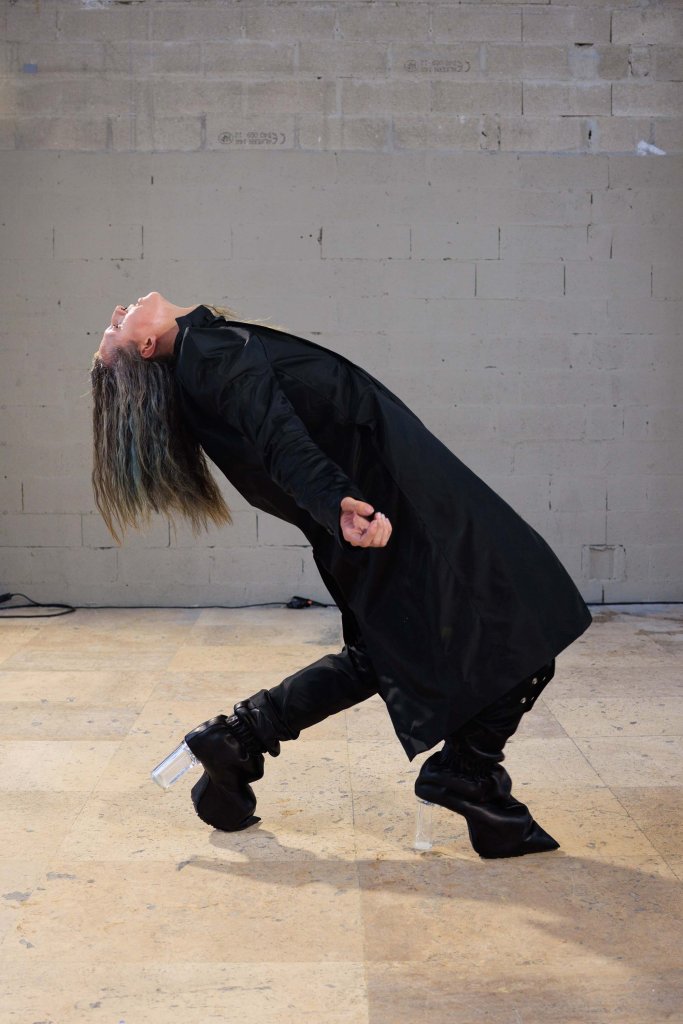 瑞克·欧文斯 Rick Owens 2026春夏男装秀(后台妆容) - Paris Spring 2026