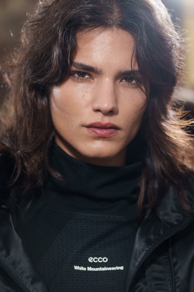 White Mountaineering 2026春夏男装秀(后台妆容) - Paris Spring 2026