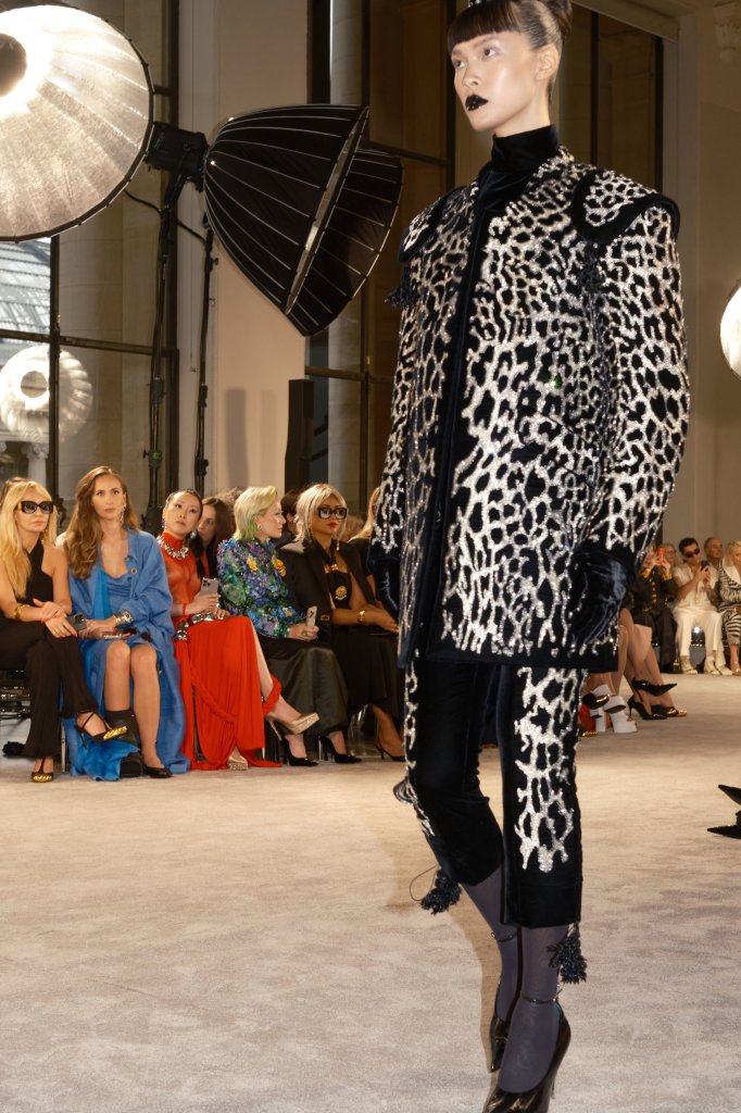 夏帕瑞丽 Schiaparelli 2025/26秋冬高级定制秀 - Couture Fall 2025