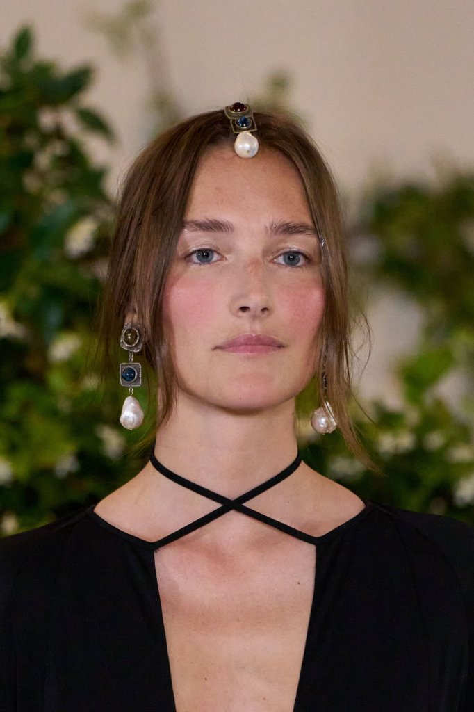 Julie de Libran 2025/26秋冬高级定制秀(细节) - Couture Fall 2025
