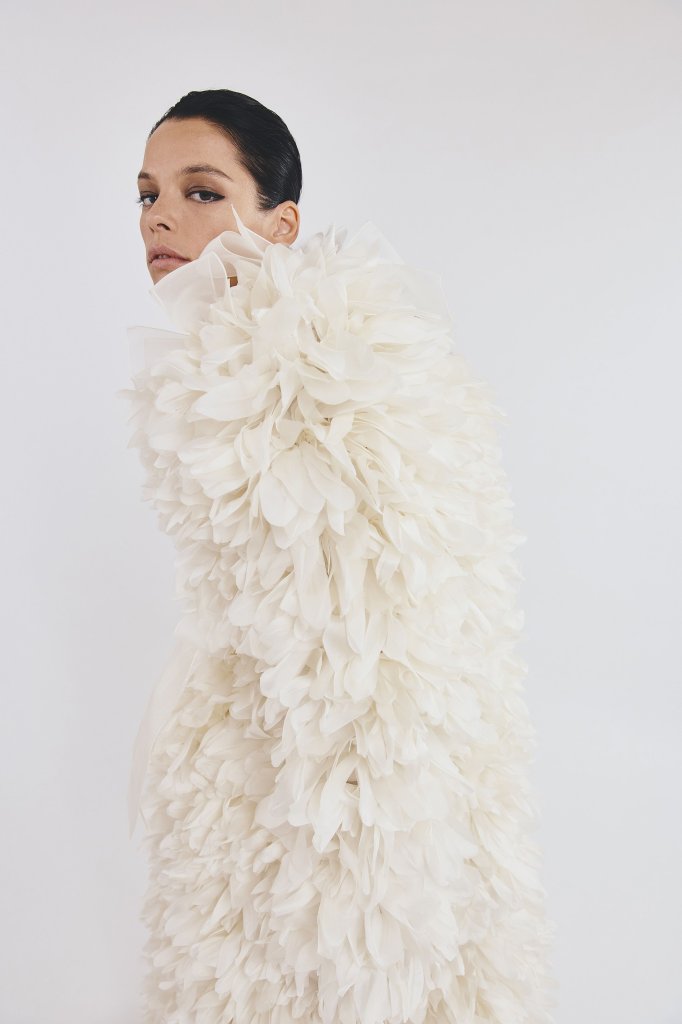 詹巴迪斯塔·瓦利 Giambattista Valli 2025/26秋冬高级定制Lookbook