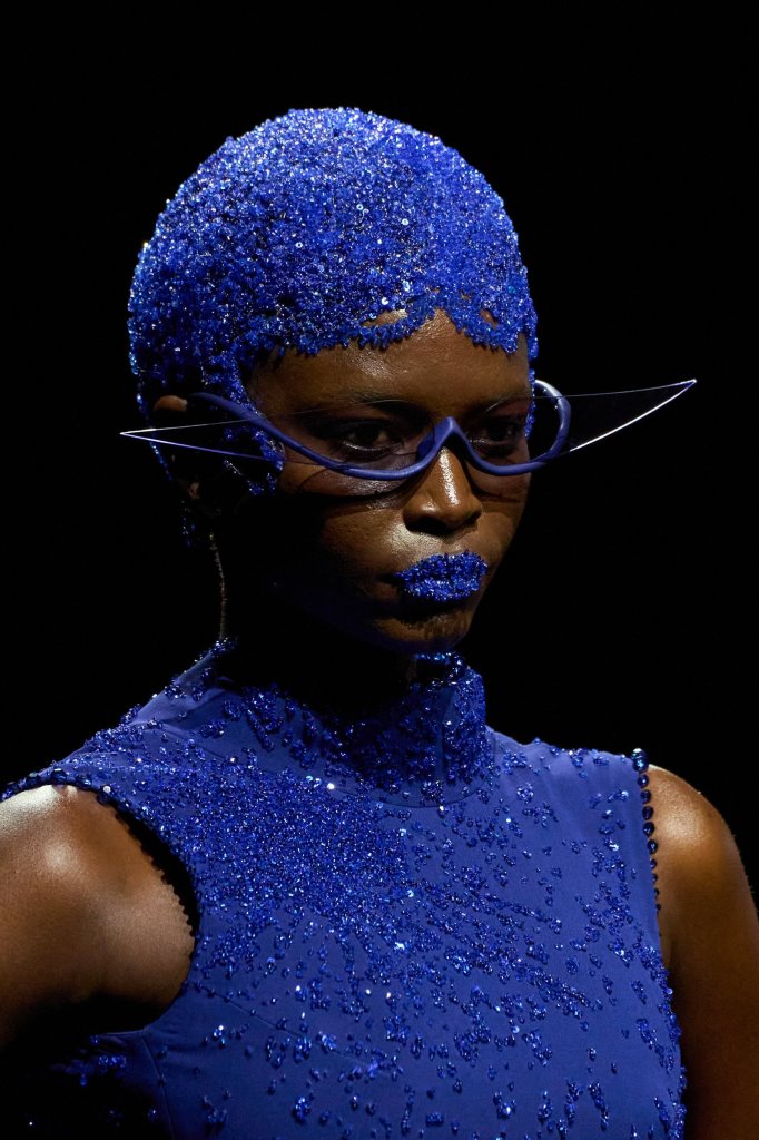 Robert Wun 2025/26秋冬高级定制秀(细节) - Couture Fall 2025