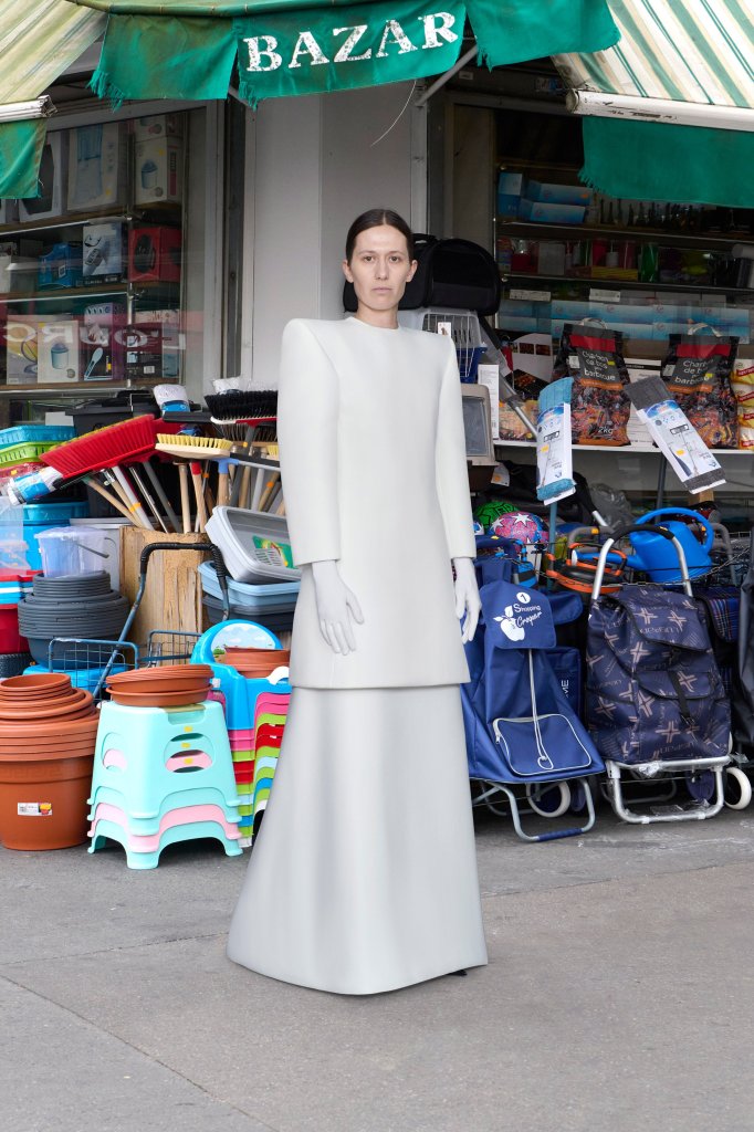 巴黎世家 Balenciaga 2025/26秋冬高级定制秀 - Couture Fall 2025