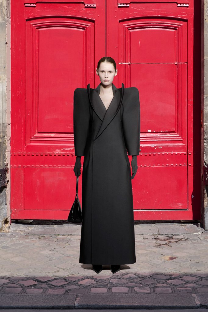 巴黎世家 Balenciaga 2025/26秋冬高级定制秀 - Couture Fall 2025
