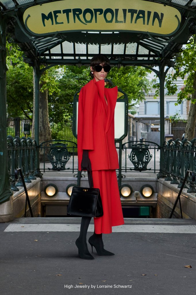 巴黎世家 Balenciaga 2025/26秋冬高级定制秀 - Couture Fall 2025