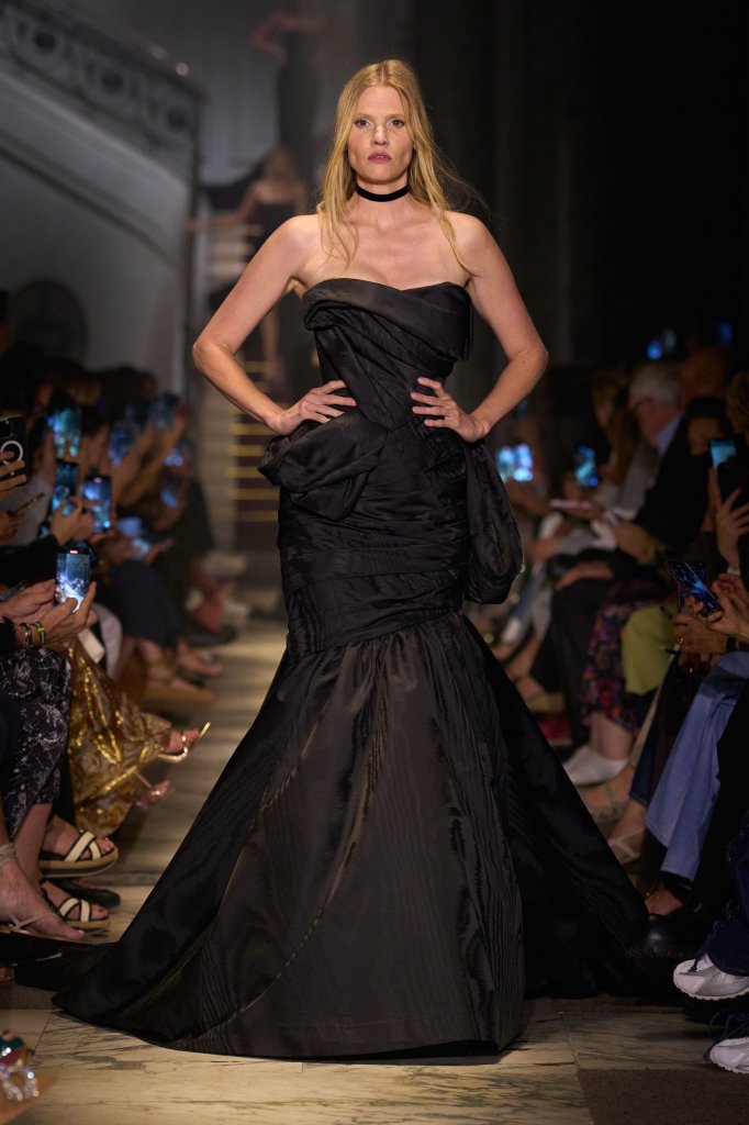 艾莉·萨博 Elie Saab 2025/26秋冬高级定制秀 - Couture Fall 2025