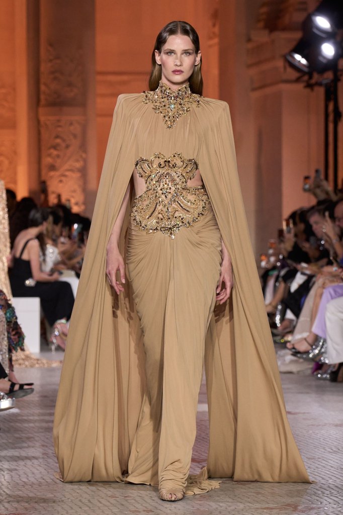  祖海·慕拉 Zuhair Murad 黎巴嫩 Lebanon 贝鲁特 Beirut 走秀(Runway) 2025/26秋冬高级定制 Couture Fall 2025 女装