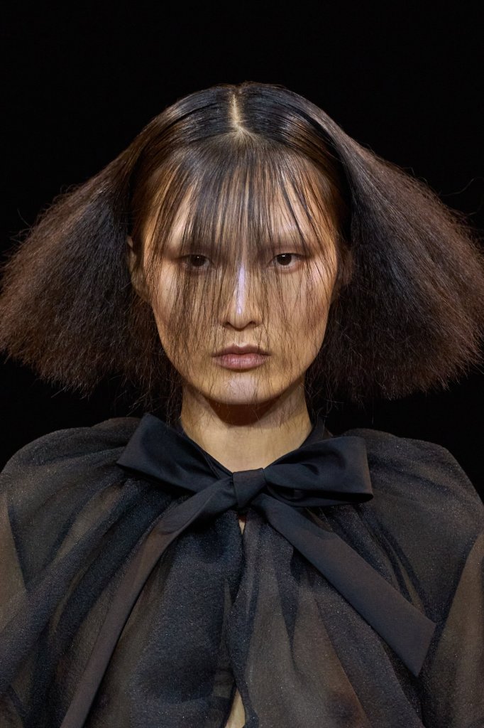 维果罗夫 Viktor & Rolf 2025/26秋冬高级定制秀(细节) - Couture Fall 2025
