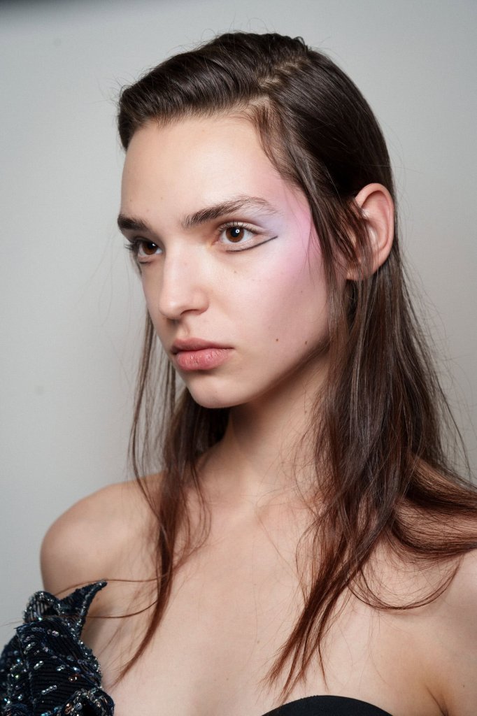 ArdAzAei 2025/26秋冬高级定制秀(后台妆容) - Couture Fall 2025