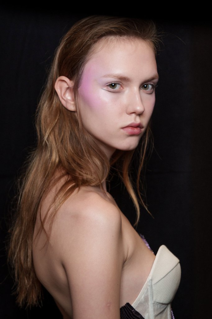ArdAzAei 2025/26秋冬高级定制秀(后台妆容) - Couture Fall 2025